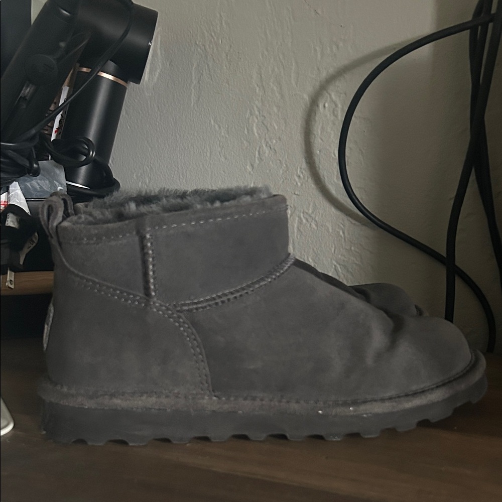 BearPaw Charcoal Suede Boots